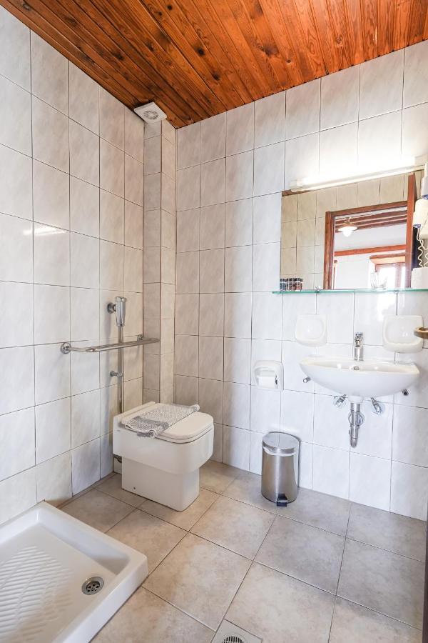 ספאקיה Xenia Hotel מראה חיצוני תמונה