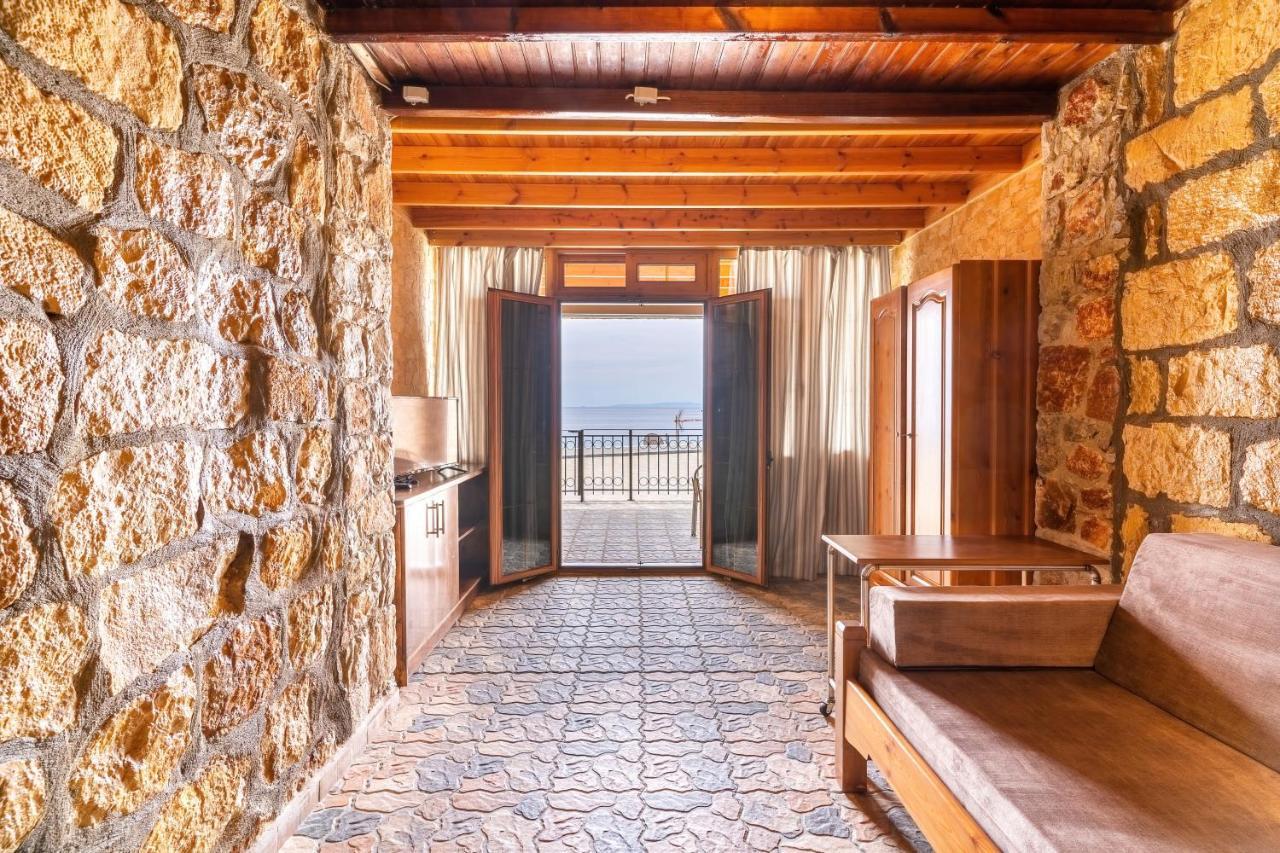 ספאקיה Xenia Hotel מראה חיצוני תמונה